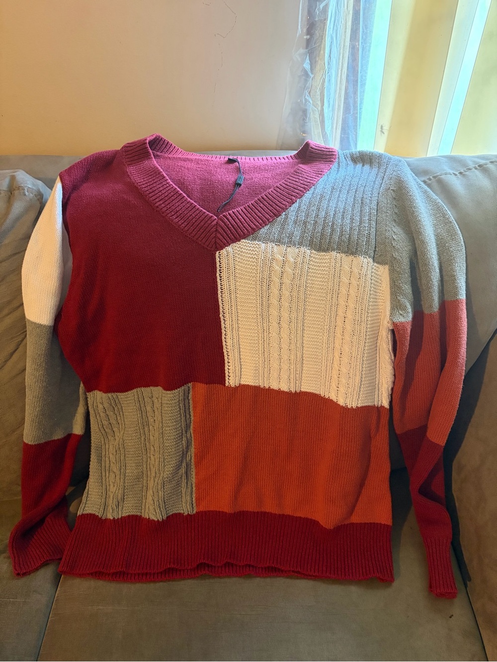 Women’s Colorblock V-Neck Sweater in Burgundy, Rust & Cream